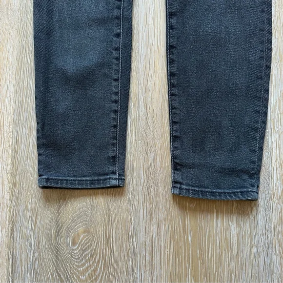 Madewell Petite Curvy High-Rise Skinny Jeans in Starkey Wash - Size P27 - Picture 5 of 16